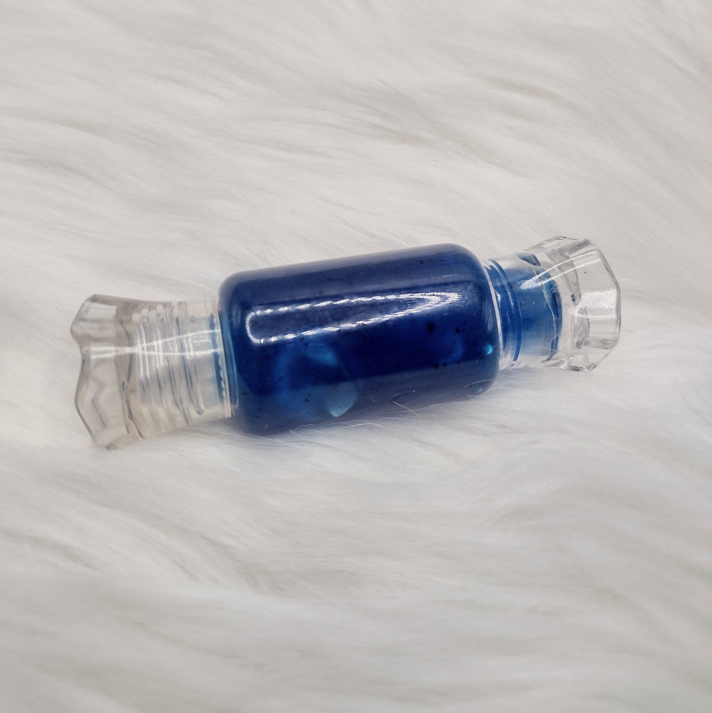 Candy Kisses Lip Gloss: Sweeten Your Smile! 🍭💋